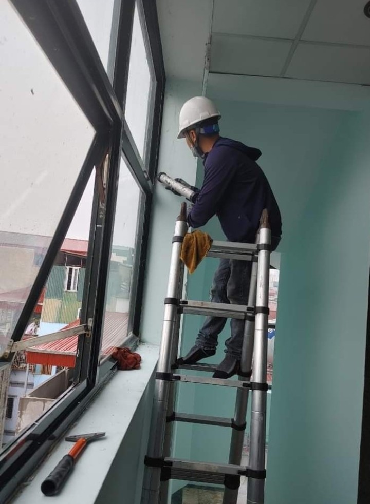 CHỐNG THẤM VÁCH KÍNH chuyên nghiệp - hiệu quả 2023 tại Khải Hưng 9 Dự án chống thấm tại chung cư Thái Hà